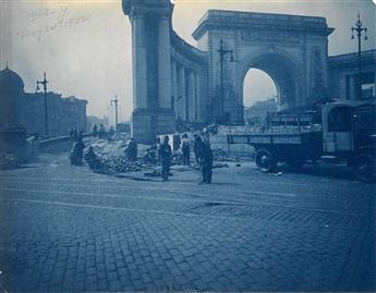 EUGENE DE SALIGNAC (1861-1943) Group of 24 photographs depicting construction of the Manhattan Bridge, in NYC.